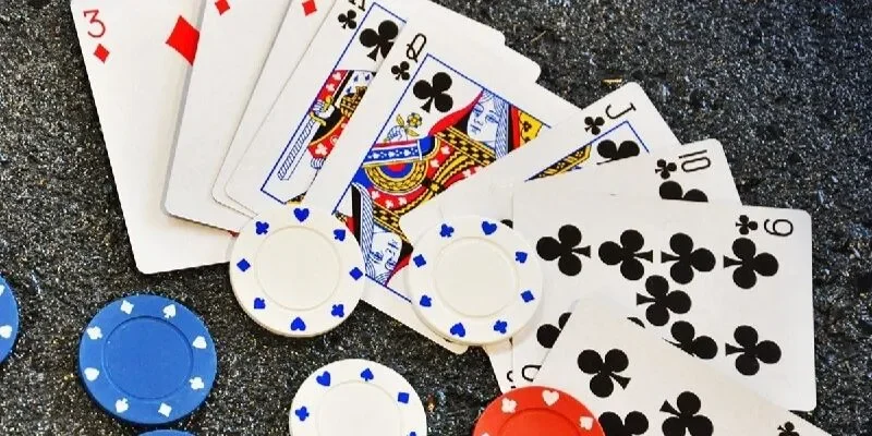Lợi ích khi chơi game bài Phỏm